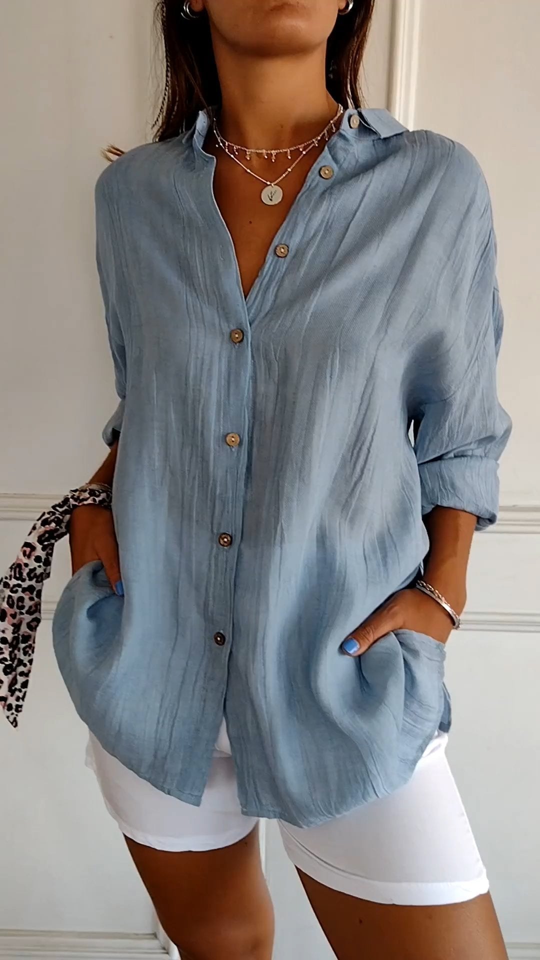 Leichtes Damen Sommer Hemd mit Knopfleiste