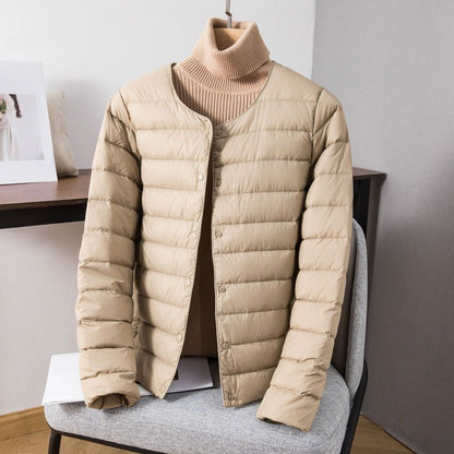 Leichte Daunenjacke mit Druckknöpfen für Damen – Sebastiana