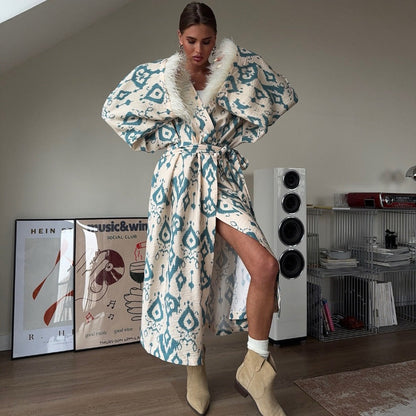 Beige-türkis bedruckter Kimono-Maximantel mit Federärmeln für Damen - Rachele