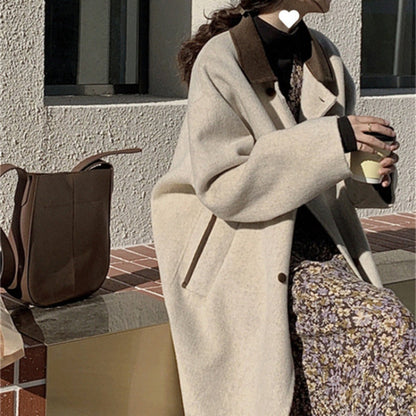 Damen Langer Wollmix-Mantel in Beige mit Braunem Kragen – Ambra