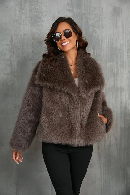 Damen Kurz Winterjacke | Faux Fur