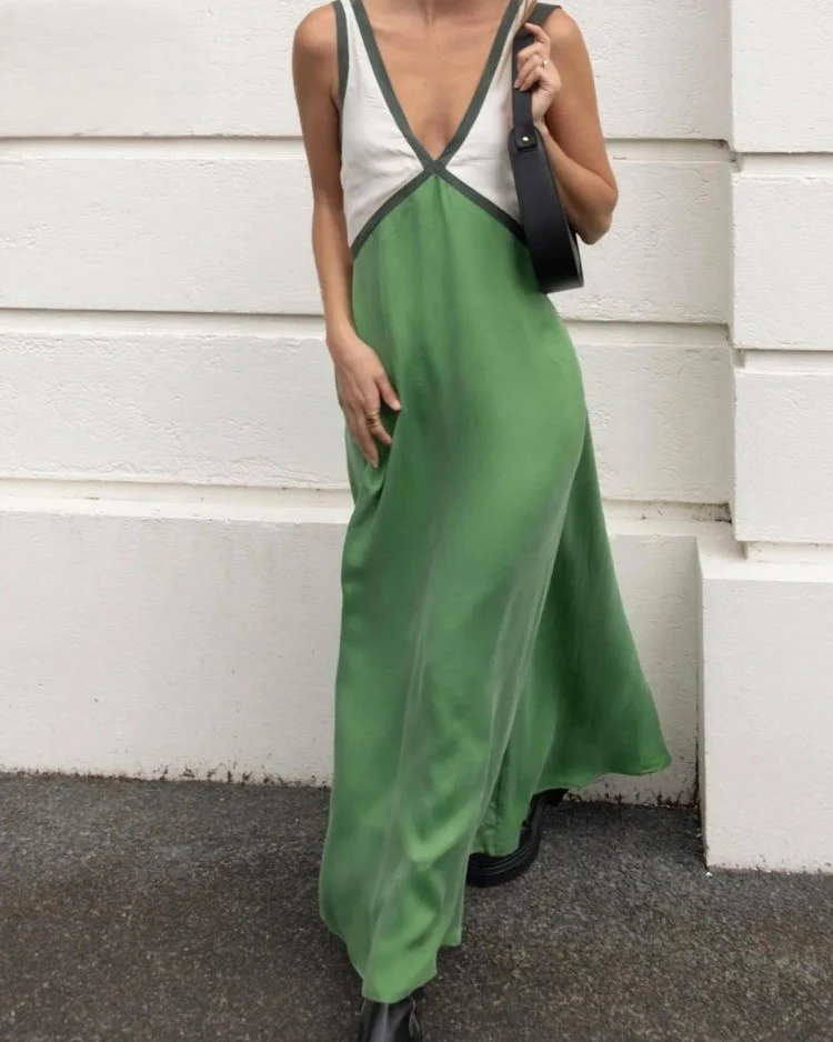 Lässiges Leinenkleid mit V-Ausschnitt – Emma