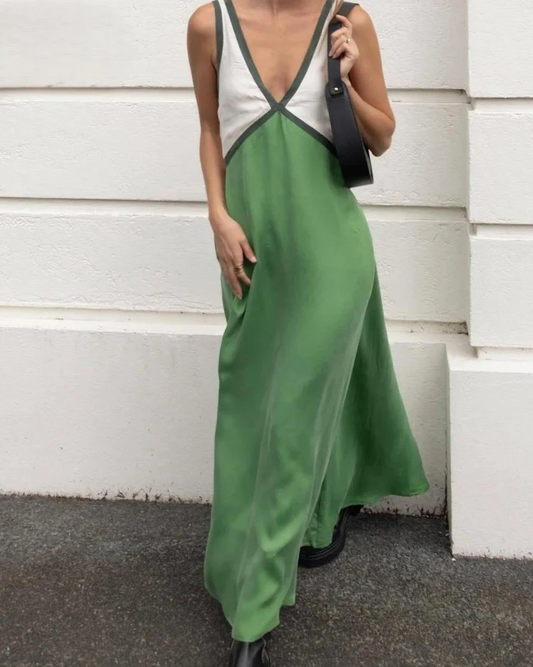 Lässiges Leinenkleid mit V-Ausschnitt – Emma